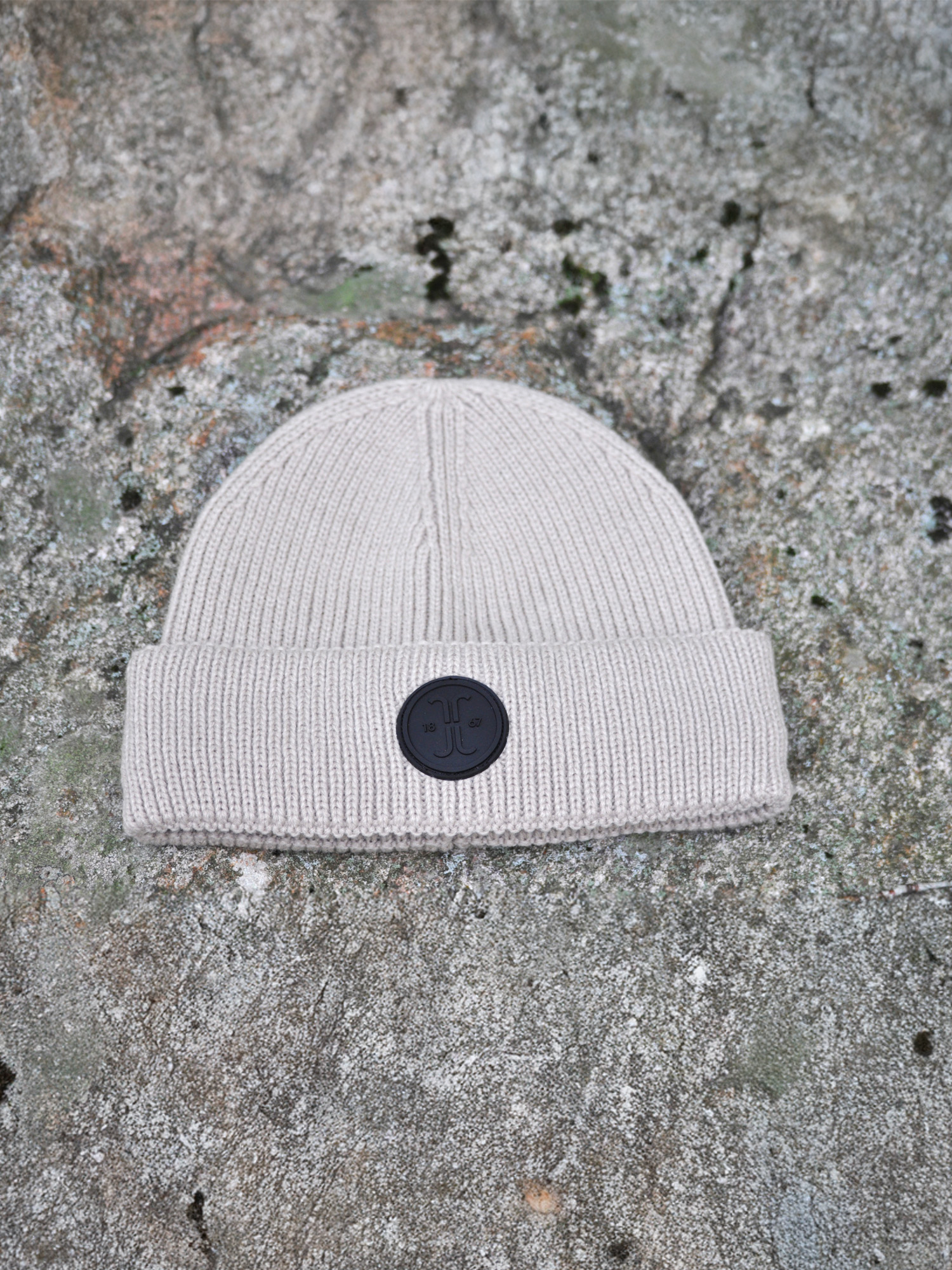 Lova Mössa Beige One Size thumbnail